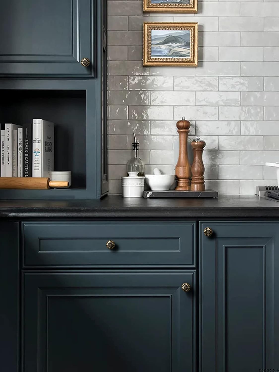 10-Piece Antique Brass Knobs - Uniquely Inspired by Pumpkins Durable and Versatile for Kitchen Bathroom and Closet