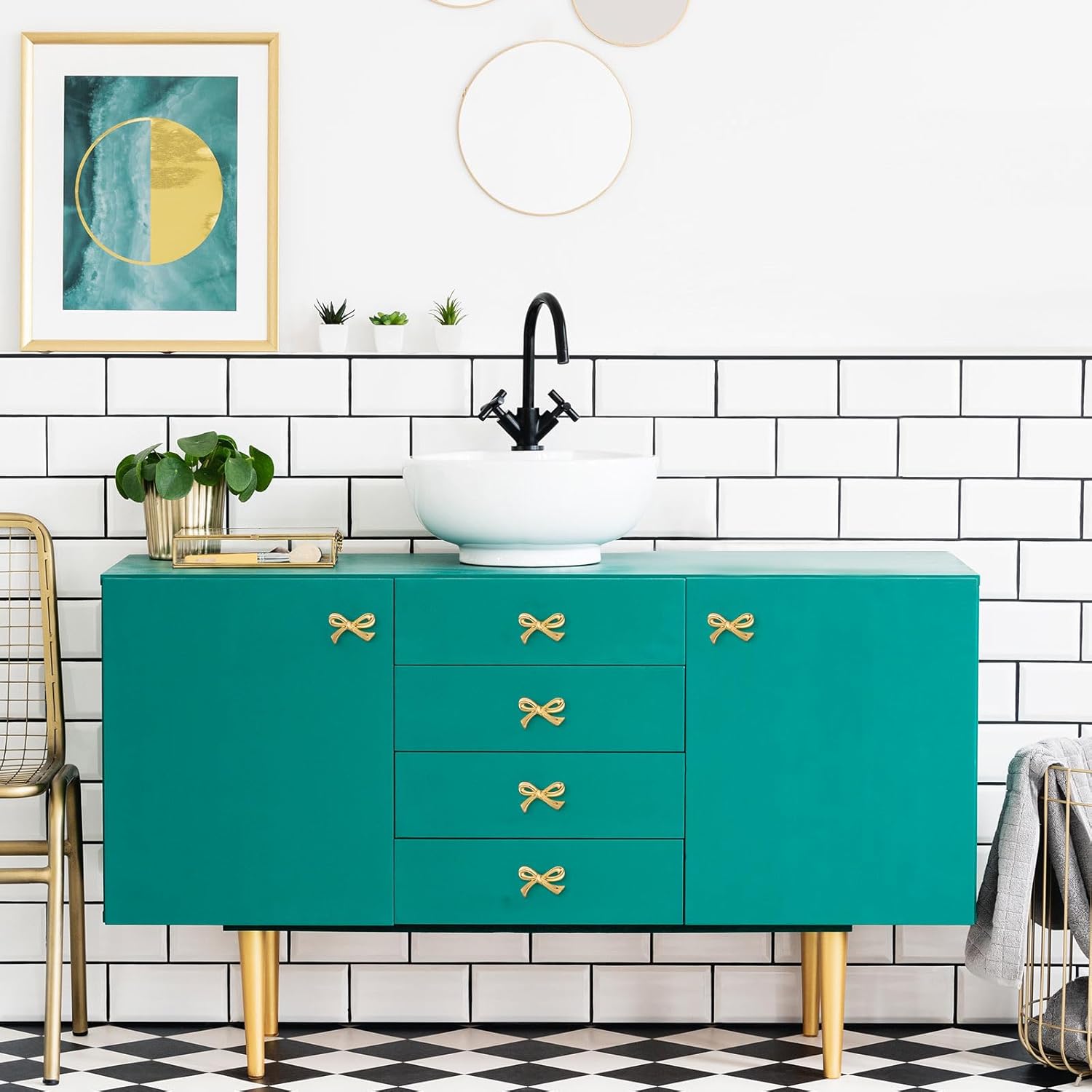 8-Piece Metal Bow Knobs for Drawers and Cabinets Gold Tone Vintage Design Durable and Elegant